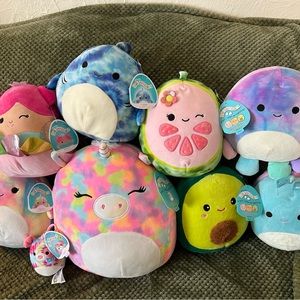 Set of 9 brand new Squushmallow with tags.